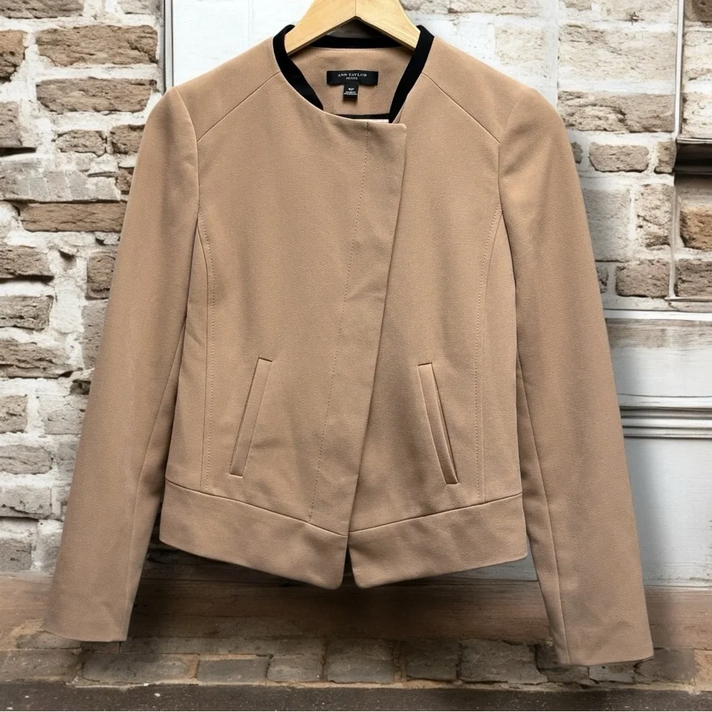 Ann Taylor Petite Khaki with Black Trim Structured‎ Jacket with Zipper Details